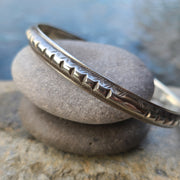 Moroccan vintage high grade silver bangle notched #13
