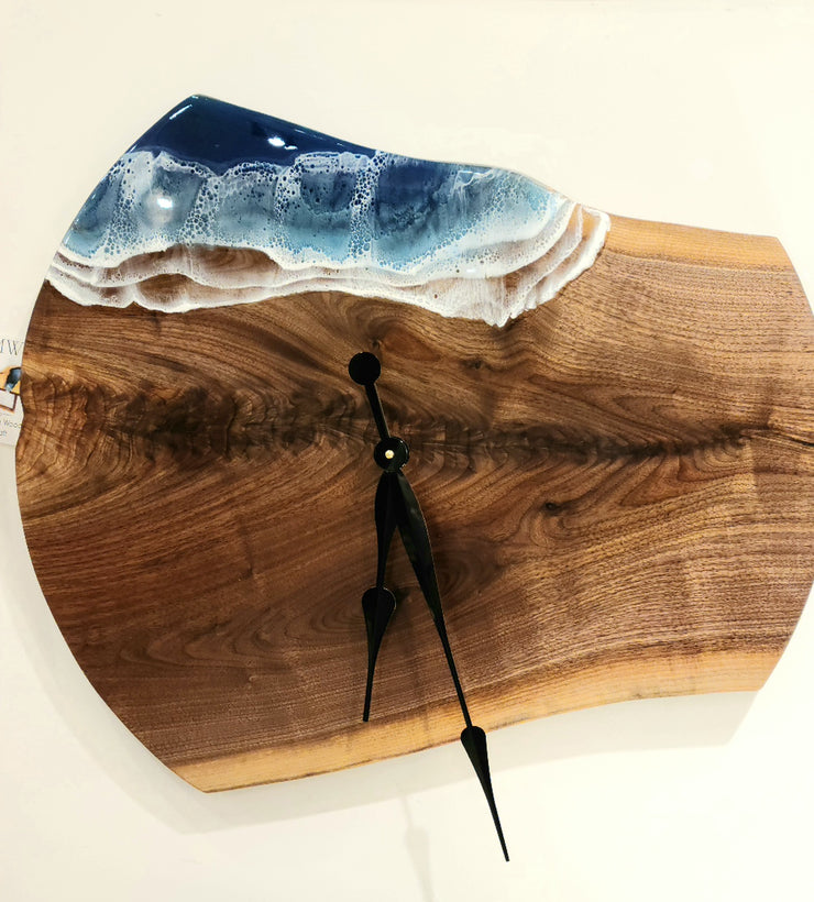 Natural Edge Clock Bue Wave Sold