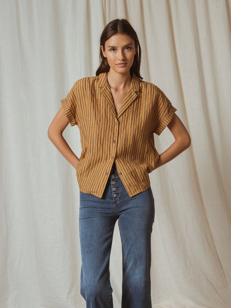 relaxed fit pinstripe linen top. Indi & cold.